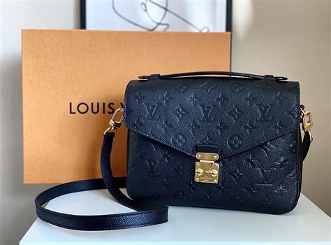 metis louis vuitton black